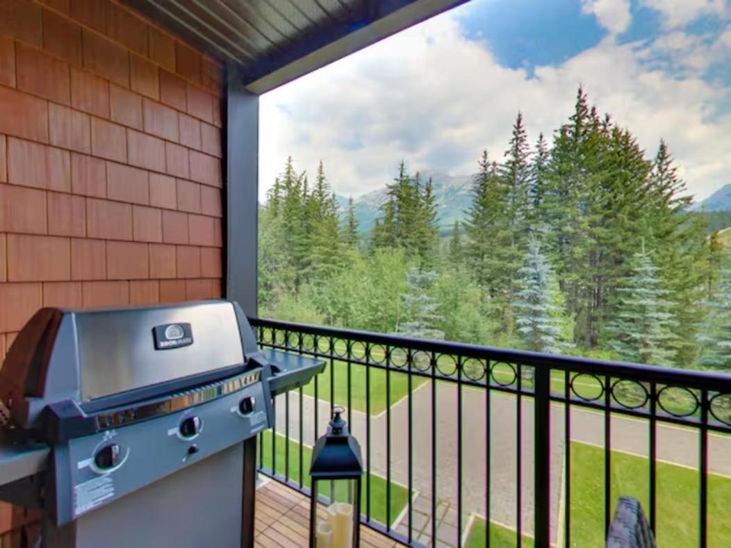 The Mountaineer By Instantsuites Pool & Hottub Κάνμορ Εξωτερικό φωτογραφία